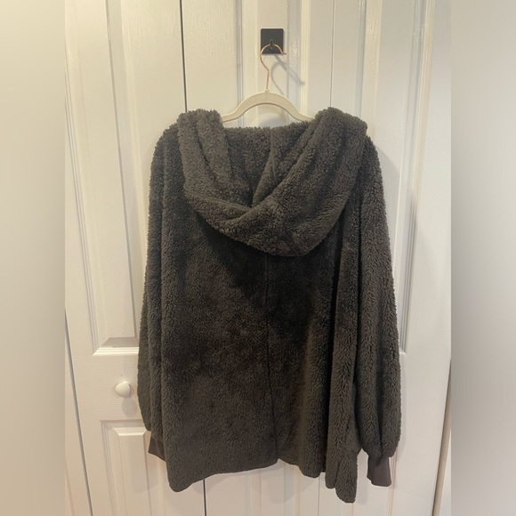 grey super soft teddy cardigan - Picture 6 of 9